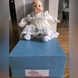 Original Vintage Madame Alexander Baby Doll